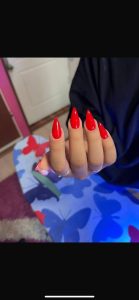 کاشت ناخن نمونه کار دوم خانم مهرسا است.